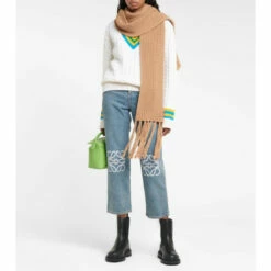 Loewe Cable-knit Wool Scarf 7 Loewe Cable-knit Wool Scarf -Loewe Shop unnamed file 1089