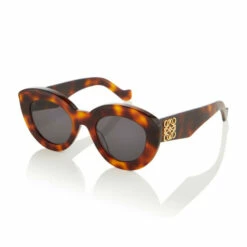 Loewe Cat-eye Sunglasses -Loewe Shop unnamed file 1359