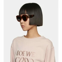 Loewe Cat-eye Sunglasses -Loewe Shop unnamed file 1361