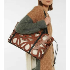 Loewe Anagram Medium Cutout Leather Tote