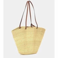 Loewe Shell Medium Shopper -Loewe Shop unnamed file 1510