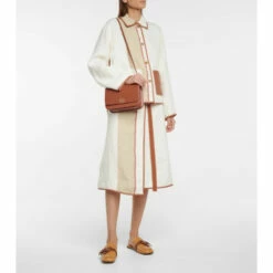 Loewe Goya Medium Leather Shoulder Bag -Loewe Shop unnamed file 1697