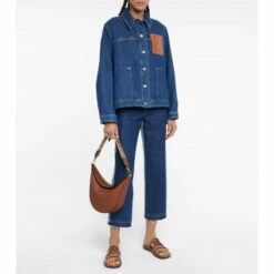 Loewe Luna Leather Shoulder Bag 8 Loewe Luna Leather Shoulder Bag -Loewe Shop unnamed file 1785