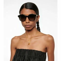 Loewe Round Sunglasses -Loewe Shop unnamed file 1852