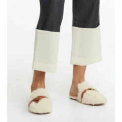 Loewe Gate Shearling Slippers -Loewe Shop unnamed file 1960