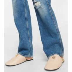 Loewe Padded Anagram Leather Slippers -Loewe Shop unnamed file 1965