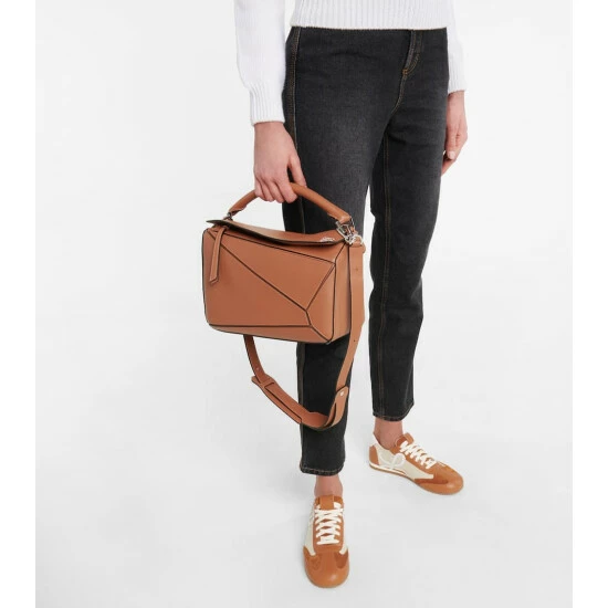 Loewe Puzzle Medium Leather Shoulder Bag 1 Loewe Puzzle Medium Leather Shoulder Bag