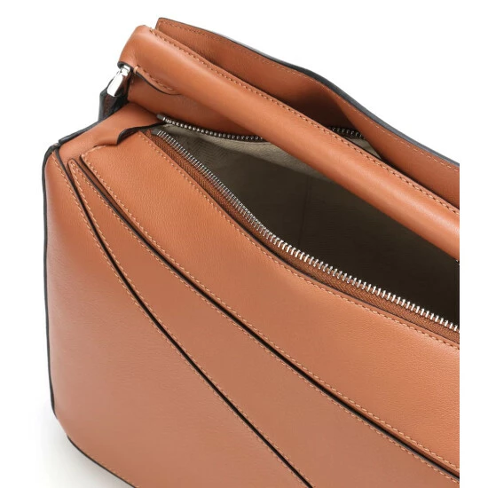 Loewe Puzzle Medium Leather Shoulder Bag 2 Loewe Puzzle Medium Leather Shoulder Bag - Image 2