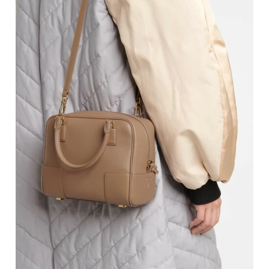 Loewe Amazona 19 Square Leather Tote 1 Loewe Amazona 19 Square Leather Tote