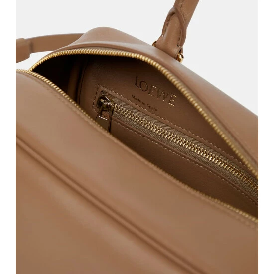 Loewe Amazona 19 Square Leather Tote 2 Loewe Amazona 19 Square Leather Tote - Image 2