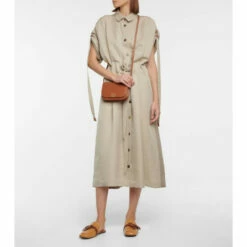 Loewe Goya Leather Clutch 7 Loewe Goya Leather Clutch -Loewe Shop unnamed file 2131