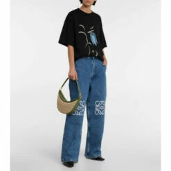 Loewe Luna Anagram Shoulder Bag 8 Loewe Luna Anagram Shoulder Bag -Loewe Shop unnamed file 2178