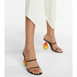 Loewe Tulip-heel Leather Sandals -Loewe Shop unnamed file 2226