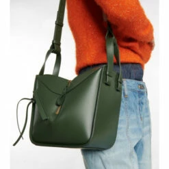 Loewe Hammock Small Leather Shoulder Bag -Loewe Shop unnamed file 2274