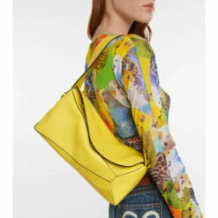 Loewe Puzzle Slouchy Leather Shoulder Bag -Loewe Shop unnamed file 2298