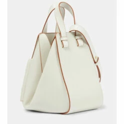 Loewe Hammock Small Leather Shoulder Bag -Loewe Shop unnamed file 2336