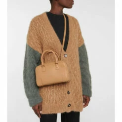 Loewe Amazona 23 Leather Tote