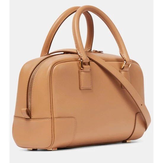 Loewe Amazona 23 Leather Tote 3 Loewe Amazona 23 Leather Tote - Image 3