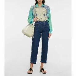 Loewe Hammock Small Leather Shoulder Bag 7 Loewe Hammock Small Leather Shoulder Bag -Loewe Shop unnamed file 2482