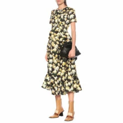 Loewe Flamenco Leather Clutch -Loewe Shop unnamed file 256