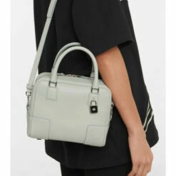 Loewe Amazona 19 Square Leather Tote