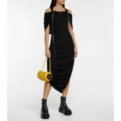 Loewe Bracelet Convertible Leather Shoulder Bag -Loewe Shop unnamed file 2632