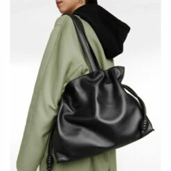 Loewe Flamenco Large Leather Shoulder Bag -Loewe Shop unnamed file 2729