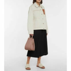 Loewe Hammock Small Leather Shoulder Bag 8 Loewe Hammock Small Leather Shoulder Bag -Loewe Shop unnamed file 2907