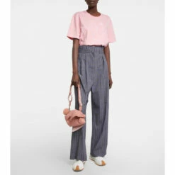 Loewe Bunny Small Leather Shoulder Bag -Loewe Shop unnamed file 3088