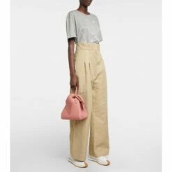 Loewe Hammock Bunny Leather Shoulder Bag -Loewe Shop unnamed file 333