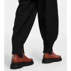 Loewe Leather Chelsea Boots -Loewe Shop unnamed file 626