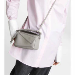 Loewe Puzzle Mini Leather Shoulder Bag -Loewe Shop unnamed file 704
