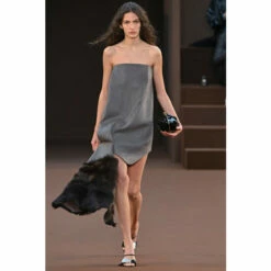 Loewe Buckle-trimmed Leather Sandals -Loewe Shop unnamed file 724