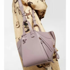 Loewe Hammock Compact Leather Tote Bag -Loewe Shop unnamed file 847